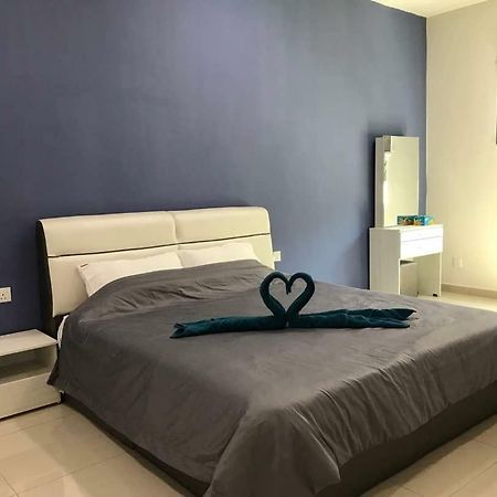 Greenville Homestay Balik Pulau Esterno foto
